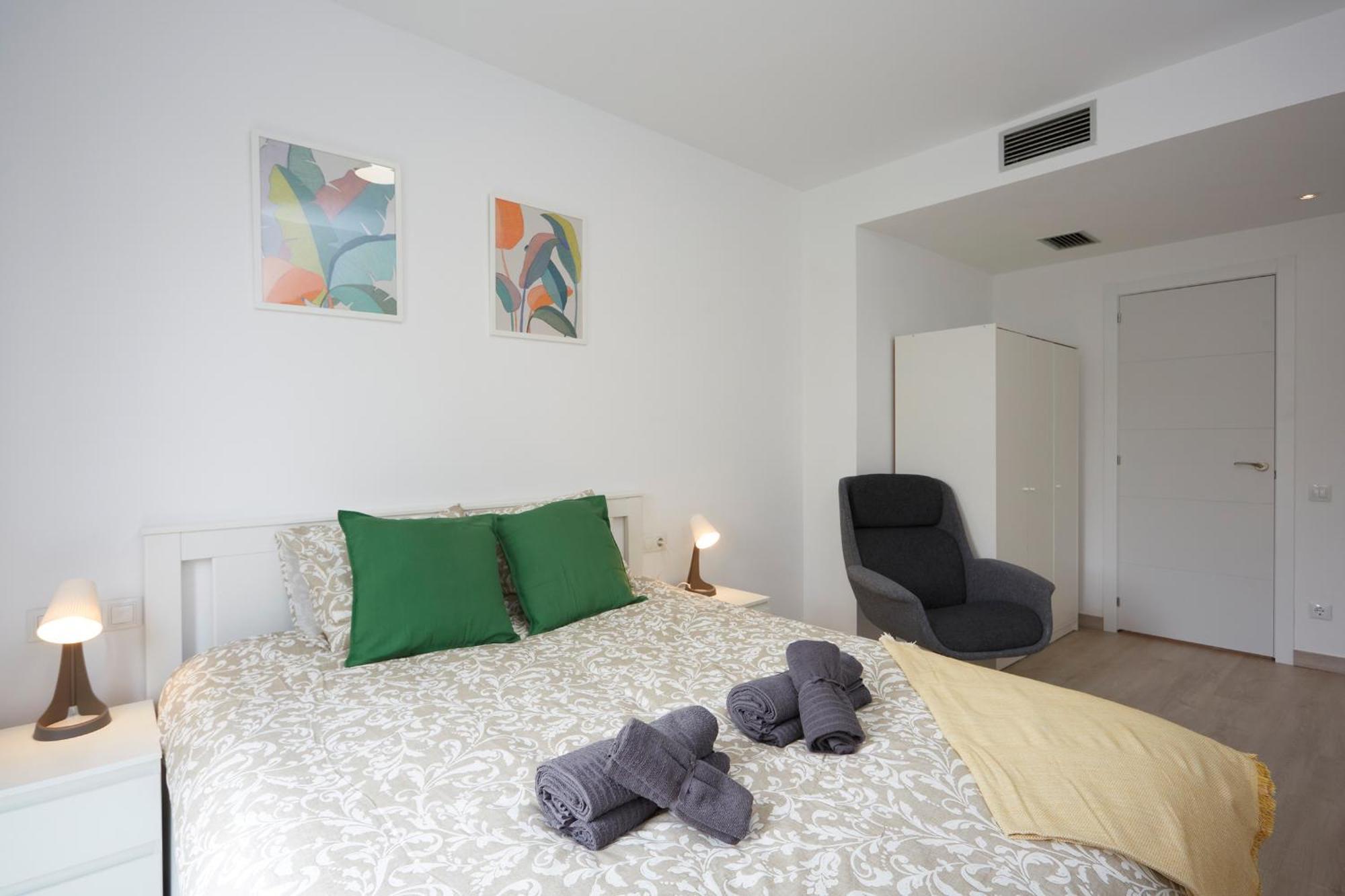 Three Bedroom Two Bathroom Apartment Close To Beach 巴塞罗那 外观 照片