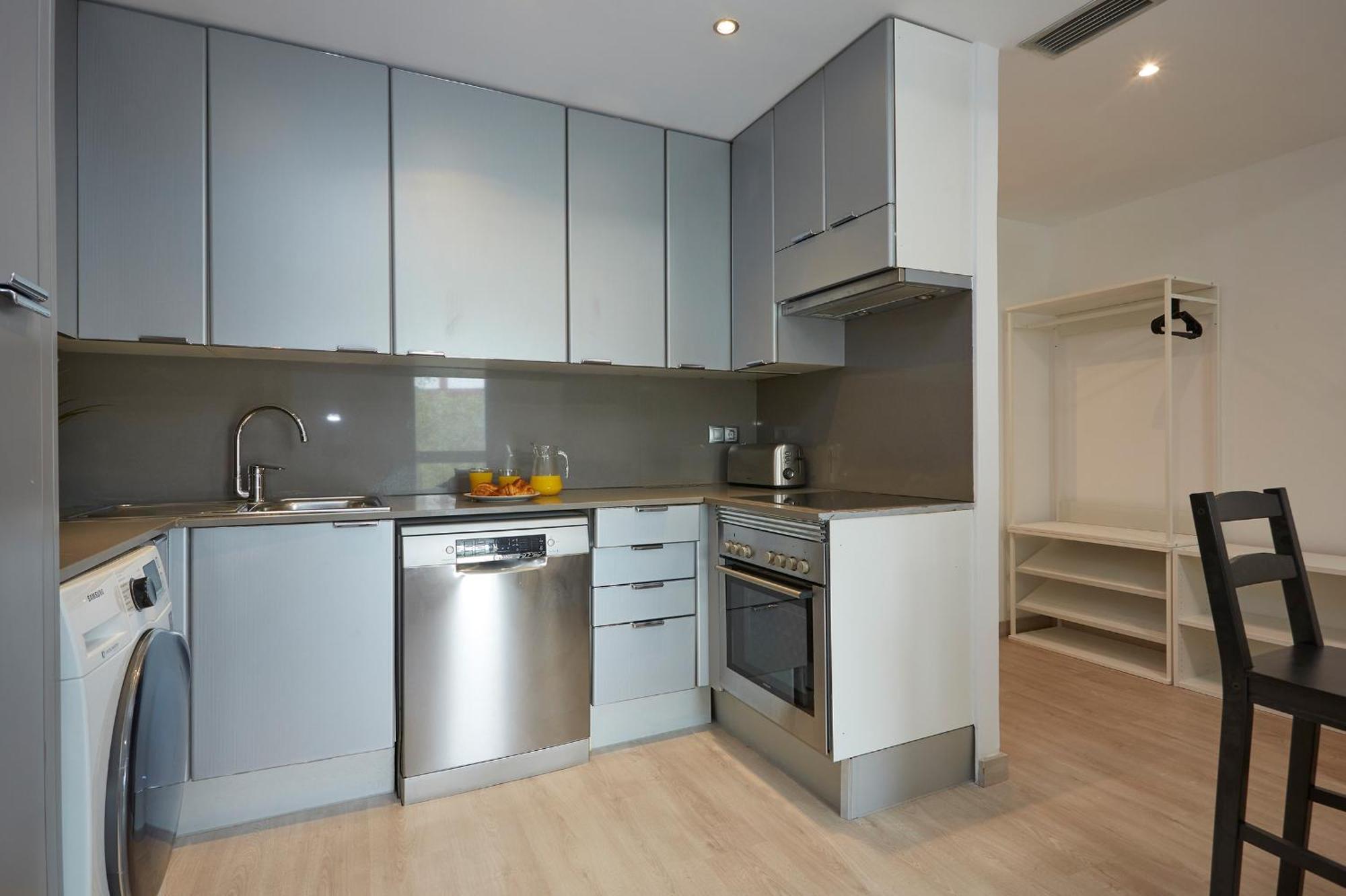 Three Bedroom Two Bathroom Apartment Close To Beach 巴塞罗那 外观 照片